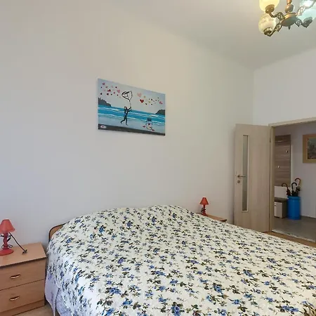 Aida Apartment *
